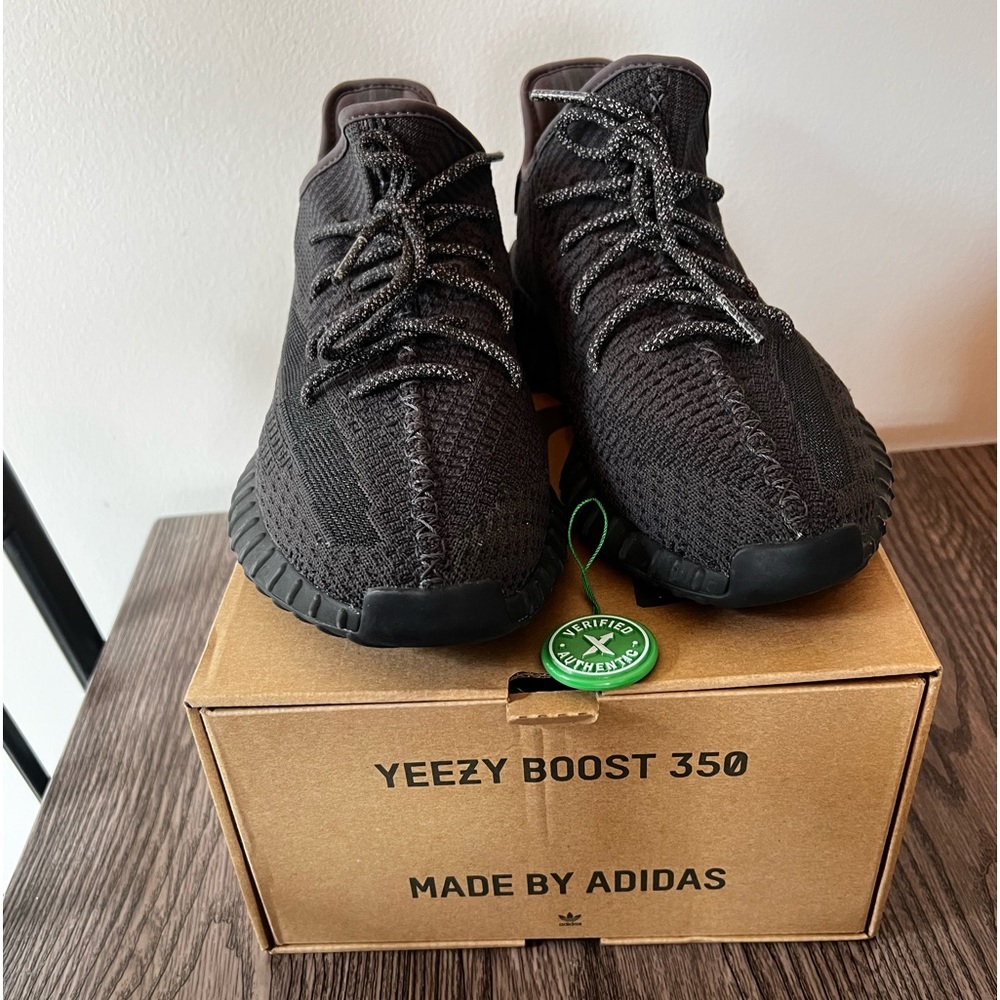 Yeezy boost 350 v2 Black Mens 10.5